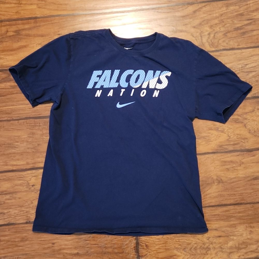 The Nike Tee Falcons Nation Youth size medium